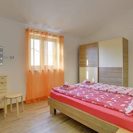 House Mareti Ferienhaus Ližnjan