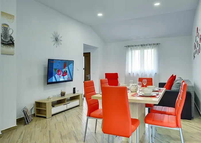 House Mareti Semesterbostad Ližnjan