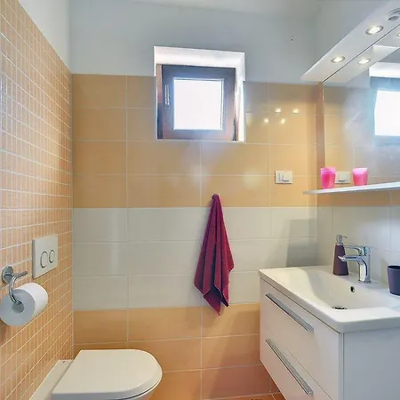 House Mareti Ližnjan