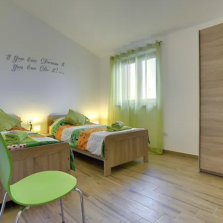 House Mareti Ferienhaus *